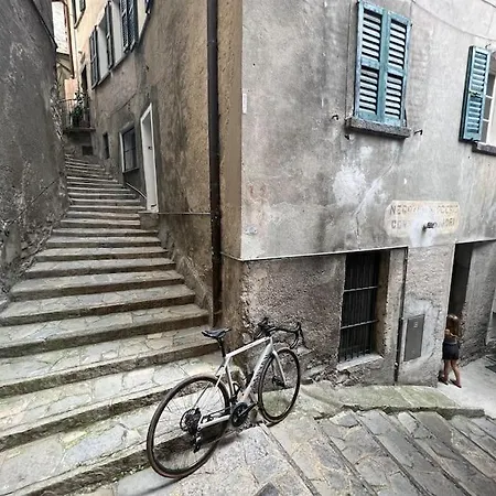 Hébergement de vacances Casa Curie 17 In Borgo Storico *