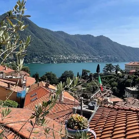 Hébergement de vacances Casa Curie 17 In Borgo Storico Moltrasio