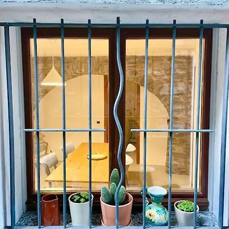 Casa Curie 17 In Borgo Storico Moltrasio